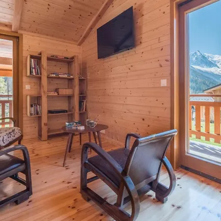 Chalet Spacieux Avec Vue Mont Blanc Sublime *