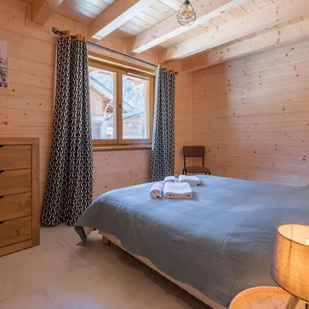 Chalet Spacieux Avec Vue Mont Blanc Sublime *